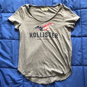 SOLD hollister short sleeve